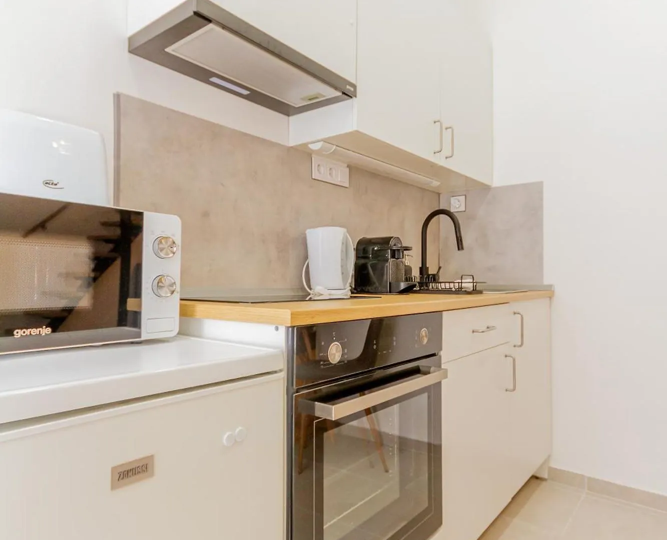 Eszter'S Cozy Apartment Βουδαπέστη