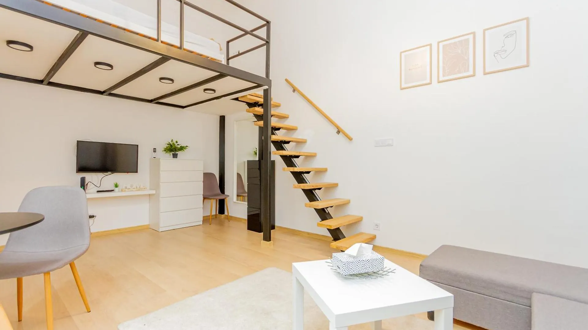 Eszter'S Cozy Apartment Βουδαπέστη